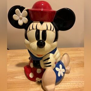 Rare Minnie Mouse cookie jar. Excellent condition.